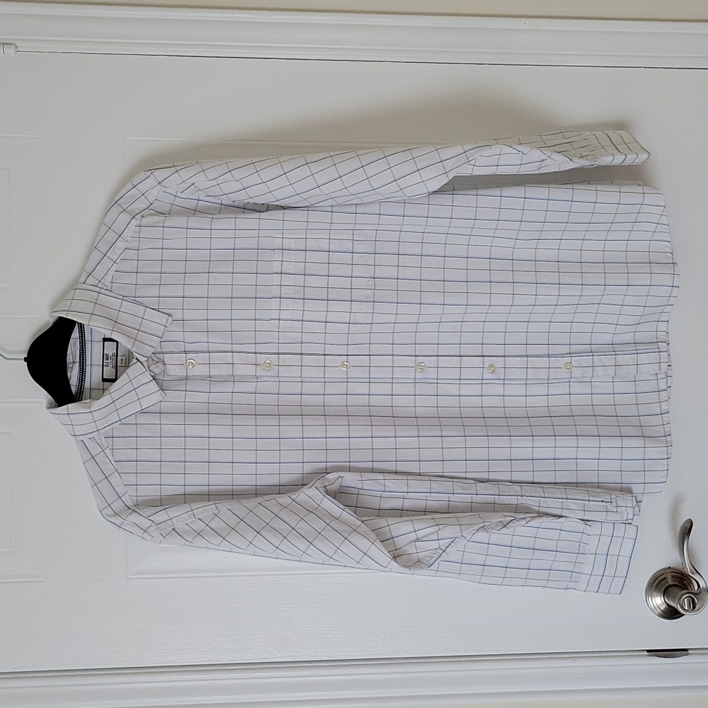 Old Navy Men's Long Sleeve Blue and Green Plaid Shirt- Size L
